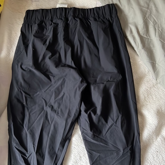 Black Under Armor splash pants - Picture 2 of 3